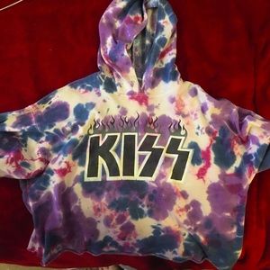 I’m selling this crop hoodie it has blue White a little bit pink and purple $10